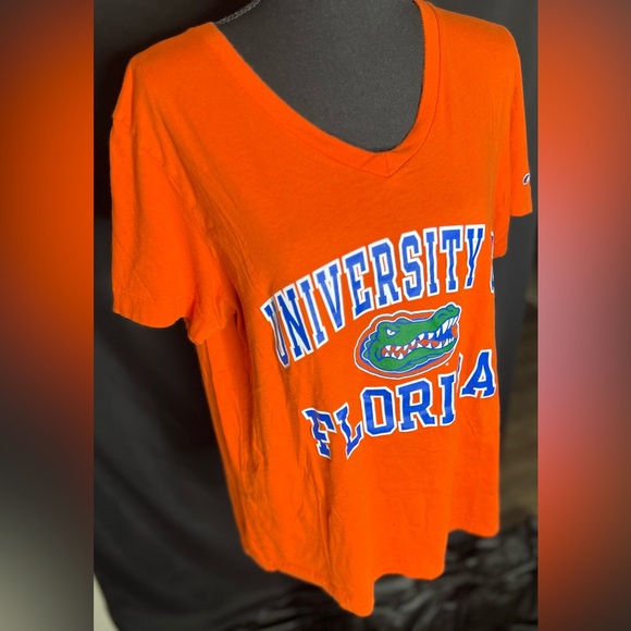 Champion Tops - 🤩 NEW ITEM! Women’s Champion Florida Gator V Neck Tshirt XL Orange Slim Fit